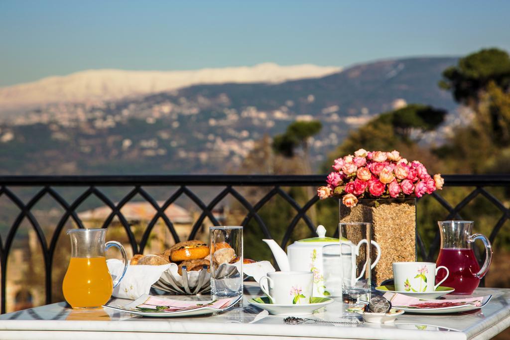 Cherry Blossom Boutique Hotel Bhamdoun Exterior photo