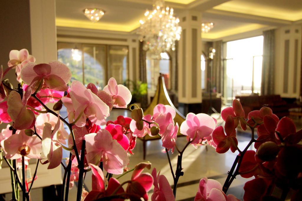 Cherry Blossom Boutique Hotel Bhamdoun Exterior photo