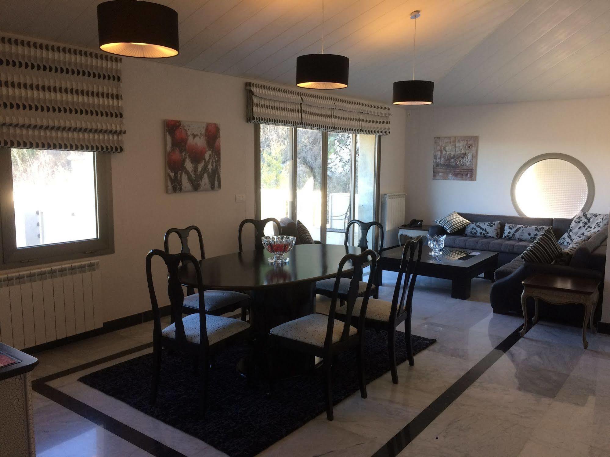 Cherry Blossom Boutique Hotel Bhamdoun Exterior photo